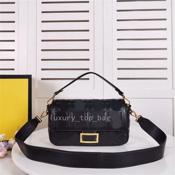 aaaaa 2023new bags women designers lady cross body bag genuine leather bag messenger bags magnetic buckle removable shoulder strap hasp purs
aaaaa 2023new bags women designers lady cross body bag genuine leather bag messenger bags magnetic buckle removable shoulder strap hasp purs