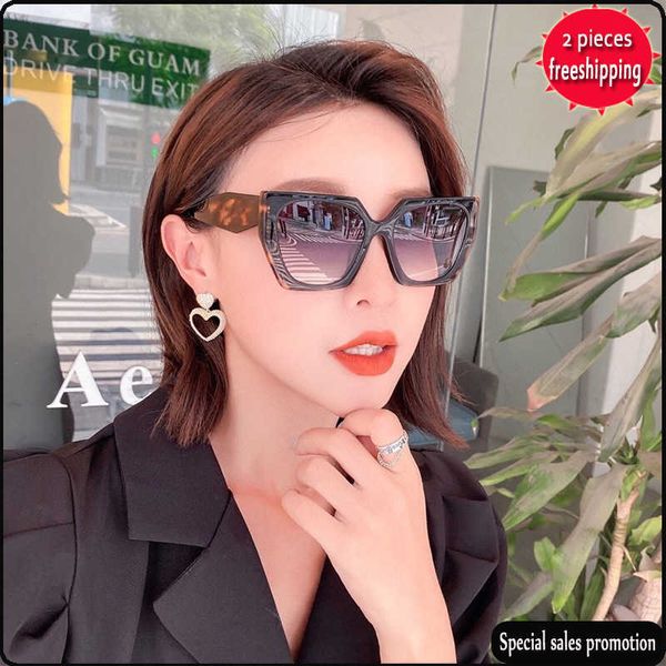 brand design sunglasses p family 2023 new sunglass women's net red same personalized plate small face sunglass spr15w uv400 high qualit, White;black
brand design sunglasses p family 2023 new sunglass women's net red same personalized plate small face sunglass spr15w uv400 high qualit, White;black