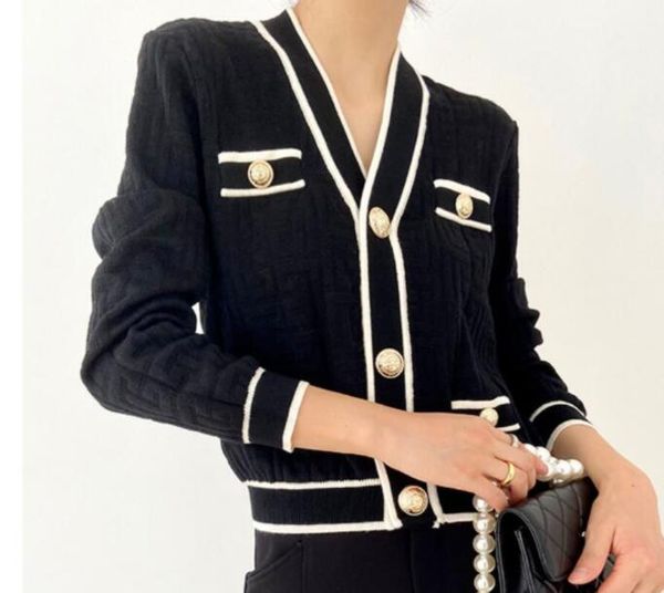 women's sweaters oversized o neck solid loose knitwear single breasted casual knit cardigan outwear winter casual jackets, White;black
women's sweaters oversized o neck solid loose knitwear single breasted casual knit cardigan outwear winter casual jackets, White;black