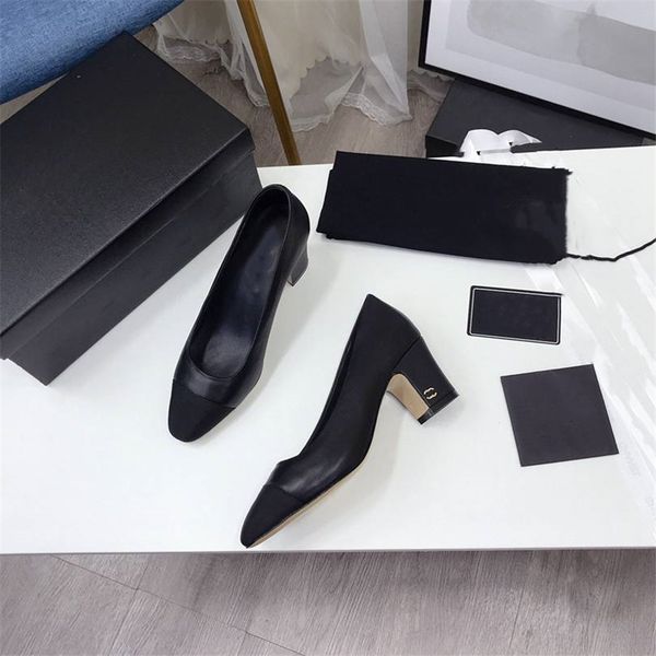 fashion dress shoes 2023 channel women leather high heel metal buckle letter logo wedding party business casual flat shoes 06-05, Black
fashion dress shoes 2023 channel women leather high heel metal buckle letter logo wedding party business casual flat shoes 06-05, Black