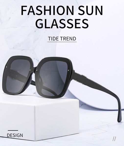 2023 fashion eyewear beachfashion designer new women's sunglasses high definition polarized light men's sunglasses fashion women o, White;black
2023 fashion eyewear beachfashion designer new women's sunglasses high definition polarized light men's sunglasses fashion women o, White;black