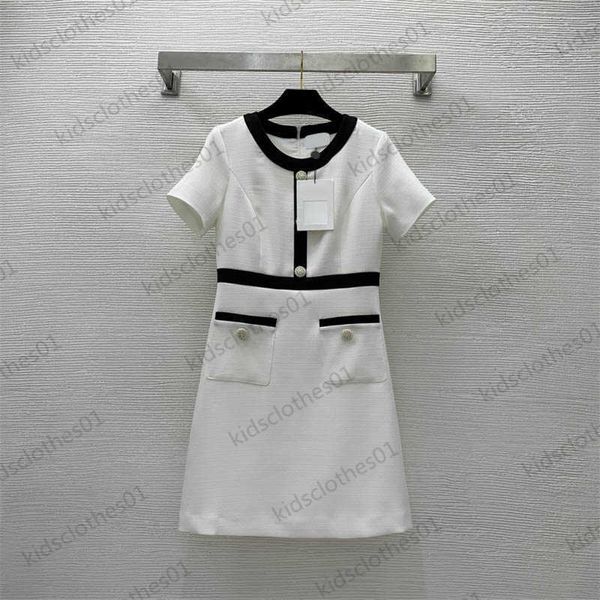 brand dress luxury pearl button bump color bag edge crewneck slim dress back zipper open bunched waist design high waist short sleeves maxis, Black;gray
brand dress luxury pearl button bump color bag edge crewneck slim dress back zipper open bunched waist design high waist short sleeves maxis, Black;gray
