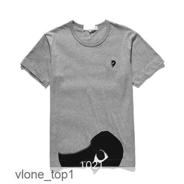 36vk men's t shirts fashion mens play t shirt designer red heart commes casual women s des badge garcons high quanlity tshirts cotton e, White;black
36vk men's t shirts fashion mens play t shirt designer red heart commes casual women s des badge garcons high quanlity tshirts cotton e, White;black