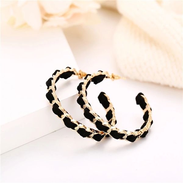 trendy black gold color stud hoop earrings for women new design circle round earring fashion statement jewelry women's gift, Golden;silver
trendy black gold color stud hoop earrings for women new design circle round earring fashion statement jewelry women's gift, Golden;silver
