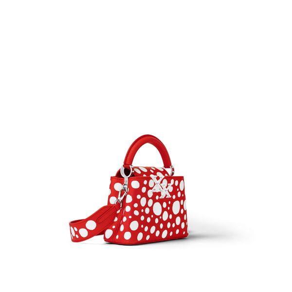 leather handbag single shoulder bag women's buckle design lining with nylon shoulder strap red
leather handbag single shoulder bag women's buckle design lining with nylon shoulder strap red