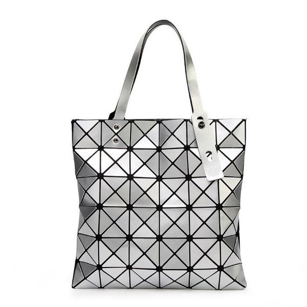2021 new fashion women's bag sequin geometric lingge trend one shoulder portable japanese laser273g, Black;red
2021 new fashion women's bag sequin geometric lingge trend one shoulder portable japanese laser273g, Black;red