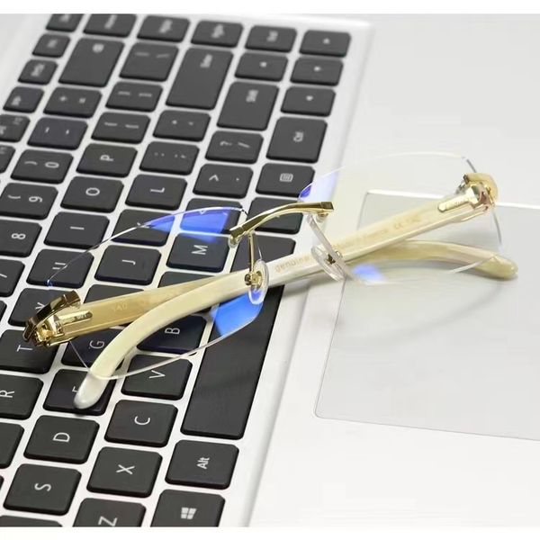 high-end rimless exquisite glasses for men and women ultra-light business men's prescription mirror horn carti, Silver
high-end rimless exquisite glasses for men and women ultra-light business men's prescription mirror horn carti, Silver