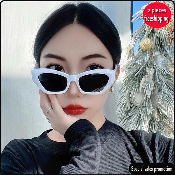 brand design sunglasses 2023 new luo yijia sunglass cat's eye butterfly street snet red ins same personalized uv400 high quality, White;black
brand design sunglasses 2023 new luo yijia sunglass cat's eye butterfly street snet red ins same personalized uv400 high quality, White;black
