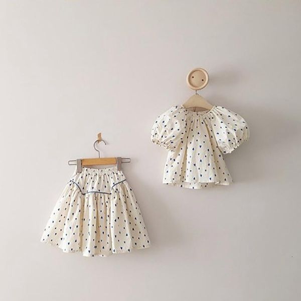 clothing sets girls baby summer set fashion love printed puff sleeved shirts skirts elegant kids children 2pcs clothes 230317, White
clothing sets girls baby summer set fashion love printed puff sleeved shirts skirts elegant kids children 2pcs clothes 230317, White