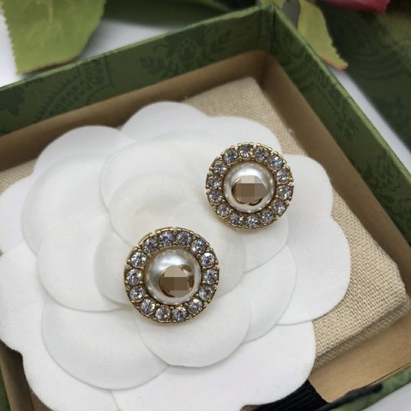 luxury brand women earrings stud retro gold color extravagant colorful pearl earrings engagement earring for lady gifts wholesale jewelry ge, Golden;silver
luxury brand women earrings stud retro gold color extravagant colorful pearl earrings engagement earring for lady gifts wholesale jewelry ge, Golden;silver
