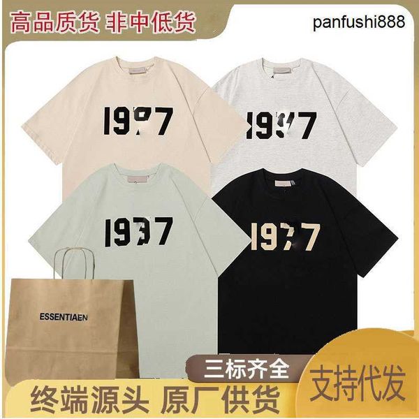 foggg versatile cool shirts factory essen t-shirt double thread fogg fashion brand american couple cotton t-shirt high street 1977 t-shirt, White;black 
foggg versatile cool shirts factory essen t-shirt double thread fogg fashion brand american couple cotton t-shirt high street 1977 t-shirt, White;black