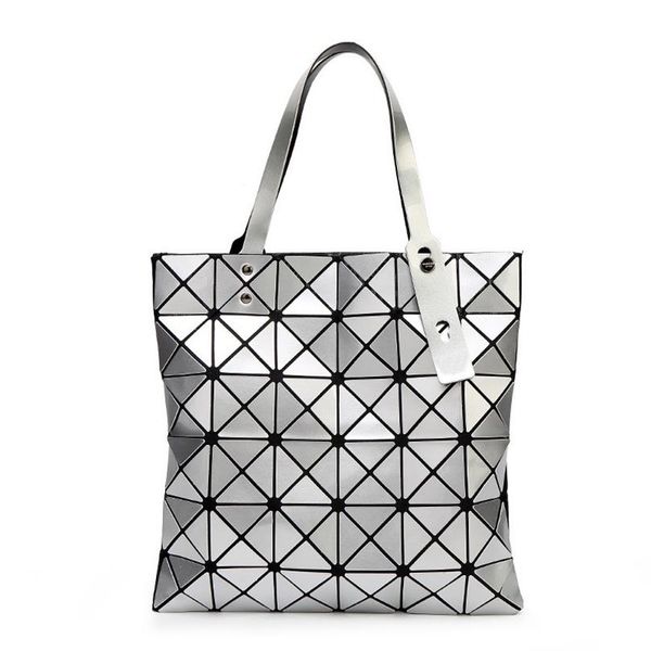 2021 new fashion women's bag sequin geometric lingge trend one shoulder portable japanese laser194g, Black;red
2021 new fashion women's bag sequin geometric lingge trend one shoulder portable japanese laser194g, Black;red