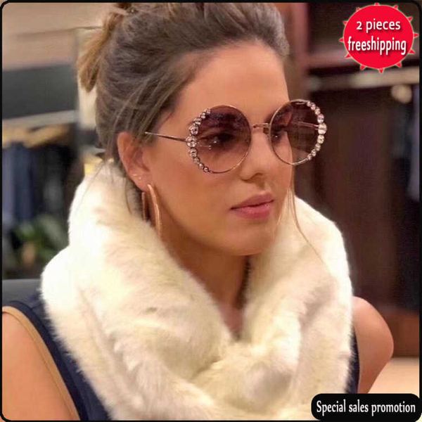 brand design sunglasses new f sunglass female style star same shades fashion personalized diamond inlaid large round frame sunglass ff0324 s, White;black
brand design sunglasses new f sunglass female style star same shades fashion personalized diamond inlaid large round frame sunglass ff0324 s, White;black