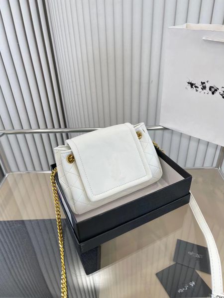 new single shoulder bag selling crossbody bag designer bag women's luxury bag wallet imported fabric made with enough capacity
new single shoulder bag selling crossbody bag designer bag women's luxury bag wallet imported fabric made with enough capacity