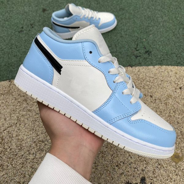 jumpman 1 basketball shoes woman 1s low ice blue gs 554723-401 original quality designer shoes sports sneakers ship with box
jumpman 1 basketball shoes woman 1s low ice blue gs 554723-401 original quality designer shoes sports sneakers ship with box