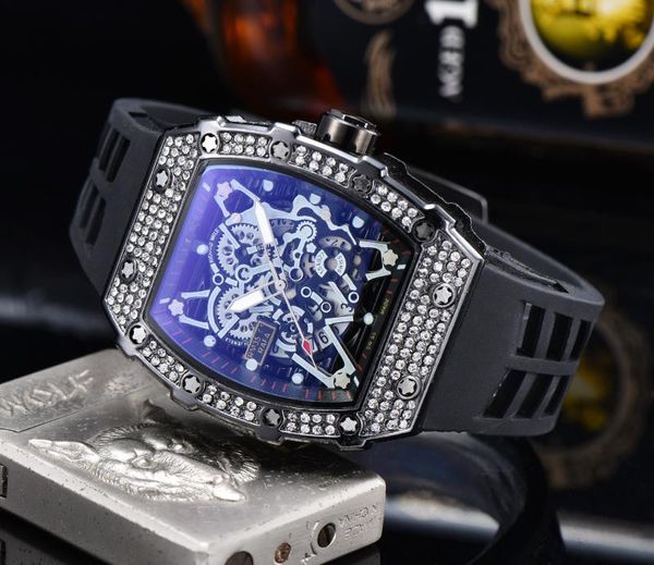 manufacturers wholesale new summer diamond-encrusted wine barrel fashion cool quartz luminous watch, Slivery;golden
manufacturers wholesale new summer diamond-encrusted wine barrel fashion cool quartz luminous watch, Slivery;golden