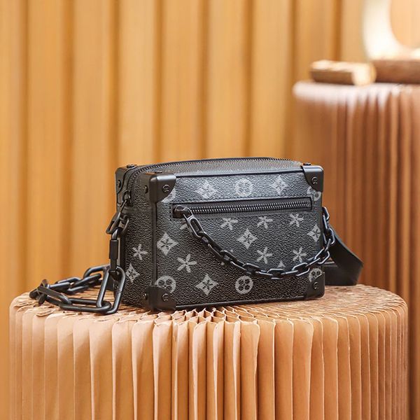 m44735 cross body shoulder bags genuine leather mens mini soft trunk box bag metal chain womens mens designer bag louiseity wallets luxury v
m44735 cross body shoulder bags genuine leather mens mini soft trunk box bag metal chain womens mens designer bag louiseity wallets luxury v