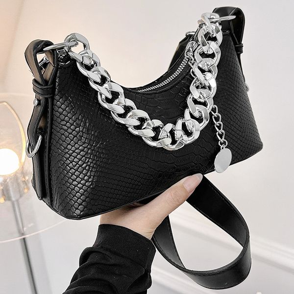 evening bags small shoulder crossbody for women trend fashion designer female leather quilted chain handbags and purses 230320
evening bags small shoulder crossbody for women trend fashion designer female leather quilted chain handbags and purses 230320
