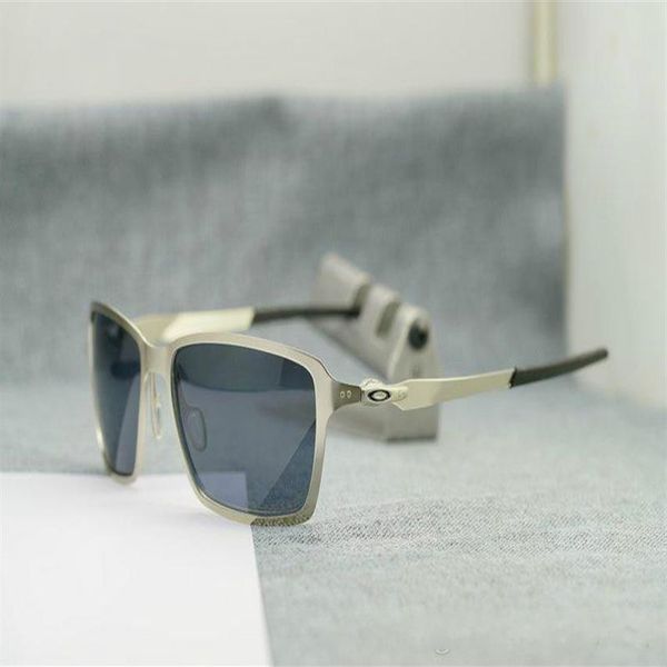 luxary-designer sunglasses for men sunglasses for women men sun glasses women mens brand designer glasses mens sunglasses oculos d3069, White;black
luxary-designer sunglasses for men sunglasses for women men sun glasses women mens brand designer glasses mens sunglasses oculos d3069, White;black