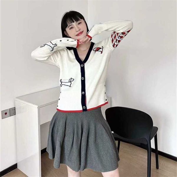 80% off factory outlet online autumn/winter new knitted cardigan age reducing college style slim versatile long women, Black;brown
80% off factory outlet online autumn/winter new knitted cardigan age reducing college style slim versatile long women, Black;brown
