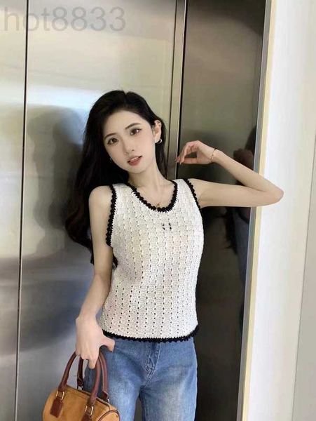 women's knits & tees designer round neck cut-out contrast knit suspender tank for summer 2023 new versatile slim fit design s671, White
women's knits & tees designer round neck cut-out contrast knit suspender tank for summer 2023 new versatile slim fit design s671, White