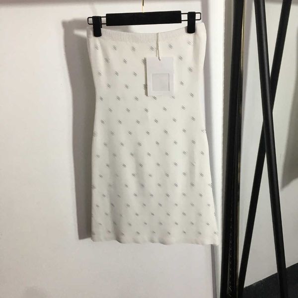 23ss designer women brand dress xiaoxiangfeng logo drill high fanny pack hip slimming knitted half skirt womens clothing, Black;gray
23ss designer women brand dress xiaoxiangfeng logo drill high fanny pack hip slimming knitted half skirt womens clothing, Black;gray