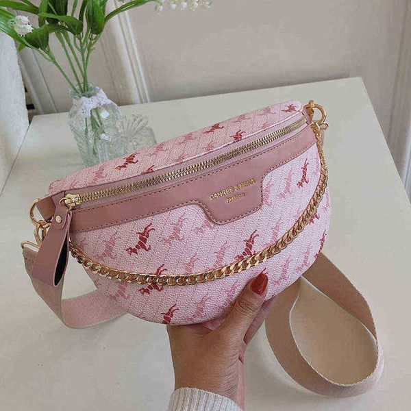 waist bags this year's popular bag women's early autumn new fashionable western style waist letter printing messenger 220704
waist bags this year's popular bag women's early autumn new fashionable western style waist letter printing messenger 220704