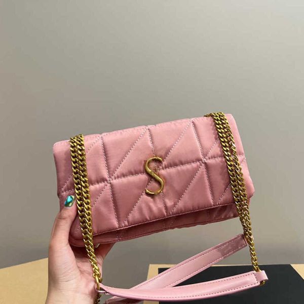 luxuries designer women bag nylon shoulder bag vintage elegant chain square handbags lady crossbody bags pink purse hand bags handbag 230208
luxuries designer women bag nylon shoulder bag vintage elegant chain square handbags lady crossbody bags pink purse hand bags handbag 230208