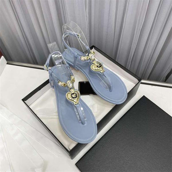 summer popular women sandals 2023 channel luxury brand business dress wedding party leather high heels casual flat slippers 08-019, Black
summer popular women sandals 2023 channel luxury brand business dress wedding party leather high heels casual flat slippers 08-019, Black
