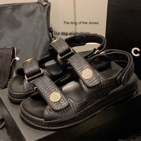 slippers18 colors in stock calfskin dad sandals women ladies quilted slingback platform brand summer beach shoes diamond buckle ankle strap, Black
slippers18 colors in stock calfskin dad sandals women ladies quilted slingback platform brand summer beach shoes diamond buckle ankle strap, Black