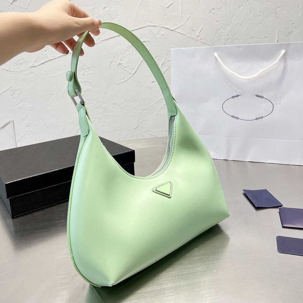pbag designer bag women luxurys shoulder bag triangle tote bag leather underarm hobo bags fashion designer handbags purse 230218
pbag designer bag women luxurys shoulder bag triangle tote bag leather underarm hobo bags fashion designer handbags purse 230218