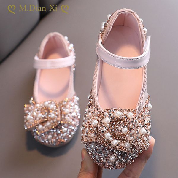 Sandals Little Baby Girl Pink Princess Party Shoes Children Pearl Bow Dancing Flats Toddler Girls Shining Performance 230317, Blue
Sandals Little Baby Girl Pink Princess Party Shoes Children Pearl Bow Dancing Flats Toddler Girls Shining Performance 230317, Blue