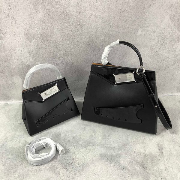 margiela mm6 minority margiela origami bag women's handbag leather shoulder messenger bag
margiela mm6 minority margiela origami bag women's handbag leather shoulder messenger bag
