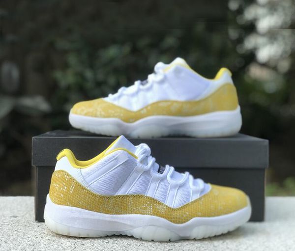 11 low yellow snakeskin mens basketball shoes 11s white/tour yellow-sail womens outdoor sneakers sports ah7860-107 with original box size :
11 low yellow snakeskin mens basketball shoes 11s white/tour yellow-sail womens outdoor sneakers sports ah7860-107 with original box size :