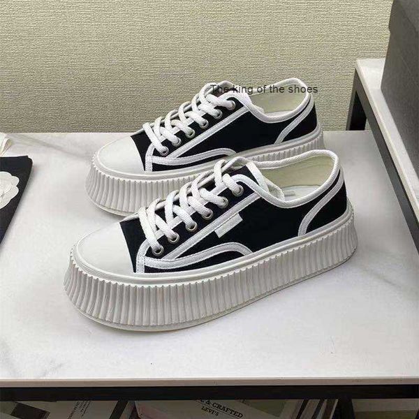 shoes 2023 summer new style small fragrant canvas shoes heighten small white shoes women's shoes breathable color matching casual shoes, Black
shoes 2023 summer new style small fragrant canvas shoes heighten small white shoes women's shoes breathable color matching casual shoes, Black