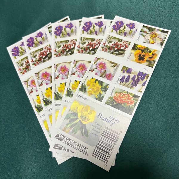 snowy garden beauty self-adhesive stamp booklet of 20 holiday winter flower wedding love celebration
snowy garden beauty self-adhesive stamp booklet of 20 holiday winter flower wedding love celebration