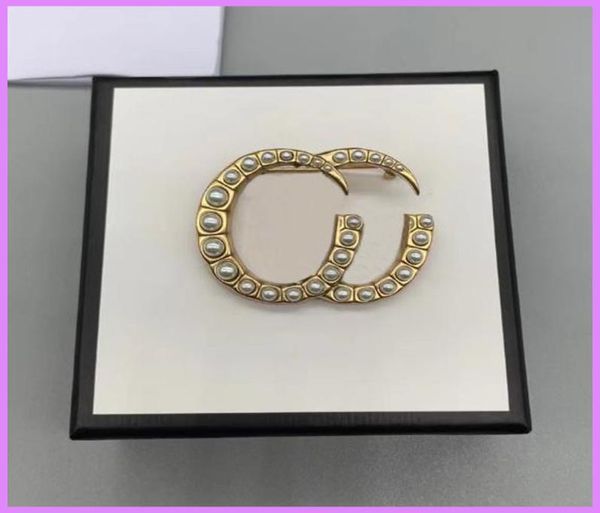 retro new women fashion brooch letters brooches designer jewelry pearl accessories ladies for party mens gifts d211221619306, Gray
retro new women fashion brooch letters brooches designer jewelry pearl accessories ladies for party mens gifts d211221619306, Gray