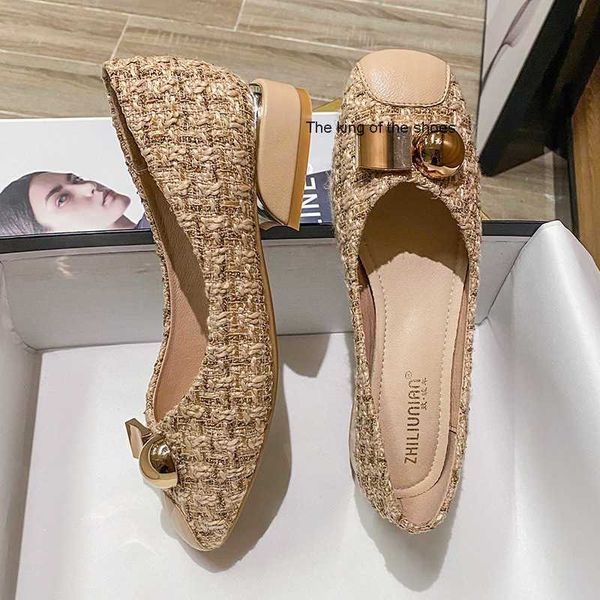 net-red small fragrant wind single shoes women's spring new style medium heel shallow mouth fairy korean grandmother shoes thick heel s, Black
net-red small fragrant wind single shoes women's spring new style medium heel shallow mouth fairy korean grandmother shoes thick heel s, Black