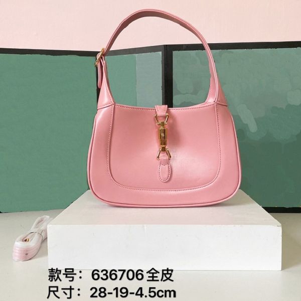 2023 new bag female autumn and winter new itbag underarm bag candy color handbag crescent bag single shoulder bag
2023 new bag female autumn and winter new itbag underarm bag candy color handbag crescent bag single shoulder bag