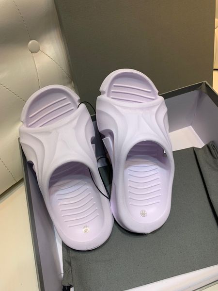 slippers female summer wear new seaside heightens beach leisure thick bottoming everything fashion slippers, Black
slippers female summer wear new seaside heightens beach leisure thick bottoming everything fashion slippers, Black