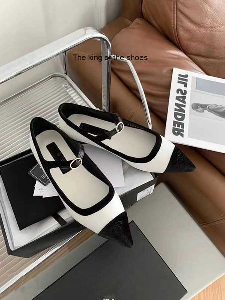 designer sandals channel slides shoes small fragrant single-shoe women's pointed 2023 spring new light cut color-blocking slotted buckl, Black
designer sandals channel slides shoes small fragrant single-shoe women's pointed 2023 spring new light cut color-blocking slotted buckl, Black