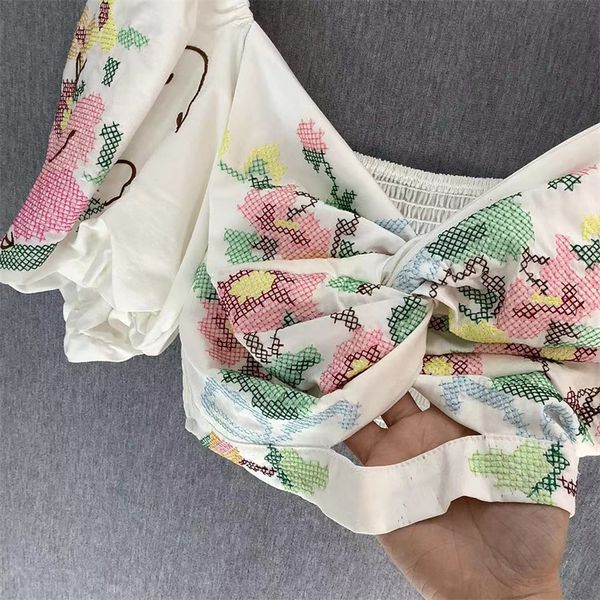 womens tshirt french sweet puff sleeve vneck women summer hollow out printing cropped slim short sleeves shirt female 230320, White
womens tshirt french sweet puff sleeve vneck women summer hollow out printing cropped slim short sleeves shirt female 230320, White