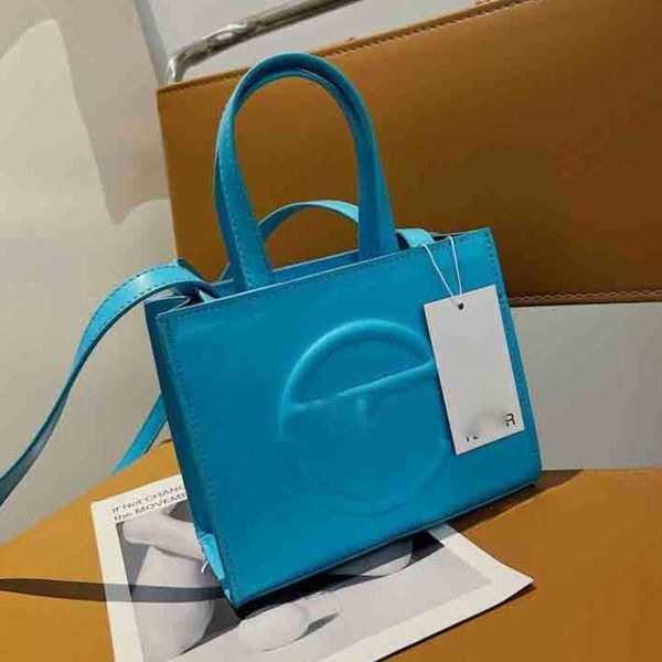 telfars bag designer handbag small and simple texture shopping portable letter women's fashion one-shoulder cross body tote box
telfars bag designer handbag small and simple texture shopping portable letter women's fashion one-shoulder cross body tote box
