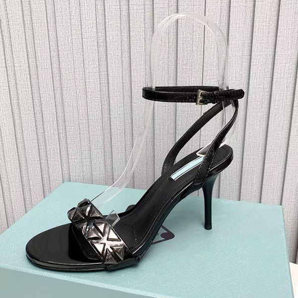 2023 women slippers mule slide high-heeled shoes sandals 85mm heel black silver gold open toe designer party dress shoe size 34-41
2023 women slippers mule slide high-heeled shoes sandals 85mm heel black silver gold open toe designer party dress shoe size 34-41