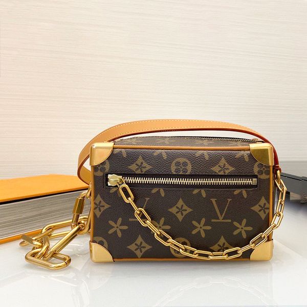classic print pattern mini soft trunk bag luxury designer box m44735 women men bag zipper genuine leather totes handbags chain crossbody sho
classic print pattern mini soft trunk bag luxury designer box m44735 women men bag zipper genuine leather totes handbags chain crossbody sho
