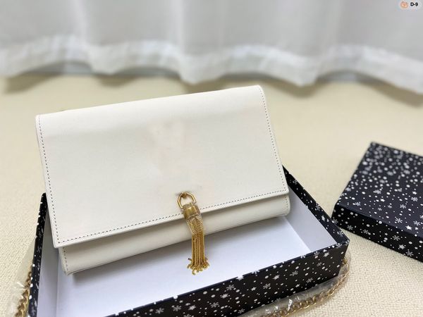 woman designer bag shoulder bag handbag purse with pendant tassel genuine leather cross body chain high grade quality
woman designer bag shoulder bag handbag purse with pendant tassel genuine leather cross body chain high grade quality