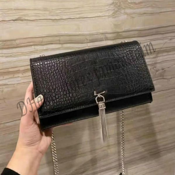 evening bags womens chain cross body bags 2023 luxurys designers ss lady fashion plain alligator square chains shoulder casual crocodile han
evening bags womens chain cross body bags 2023 luxurys designers ss lady fashion plain alligator square chains shoulder casual crocodile han