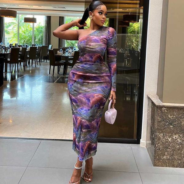 2023 designer women's casual dresses diagonal collar single sleeve bodycon dress medium length digital printed wrap hip skirt long slee, Black;gray
2023 designer women's casual dresses diagonal collar single sleeve bodycon dress medium length digital printed wrap hip skirt long slee, Black;gray