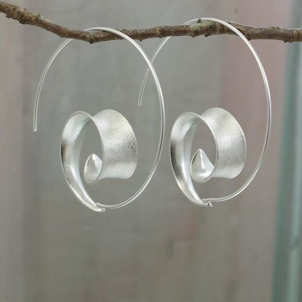 stud trendy personality round spiral leaf earrings, women exaggerated design earrings earrings, fine jewelry acero inoxidable, Golden;silver
stud trendy personality round spiral leaf earrings, women exaggerated design earrings earrings, fine jewelry acero inoxidable, Golden;silver