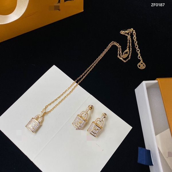 2023 new luxury chain fashion designer jewelry 18k gold plated - lvoe-stainless steel couple wedding bracelet gift accessories wholesale-lvo, Black
2023 new luxury chain fashion designer jewelry 18k gold plated - lvoe-stainless steel couple wedding bracelet gift accessories wholesale-lvo, Black